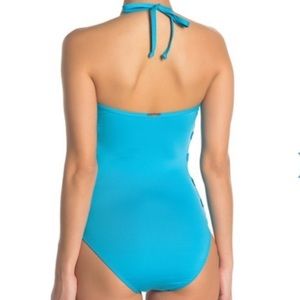 Laundry By Shelli Segal Swim - Laundry by Shelli Segal Strappy One-Piece Swimsuit Laundry By Shelli Segal Swim - Laundry by Shelli Segal Strappy One-Piece Swimsuit